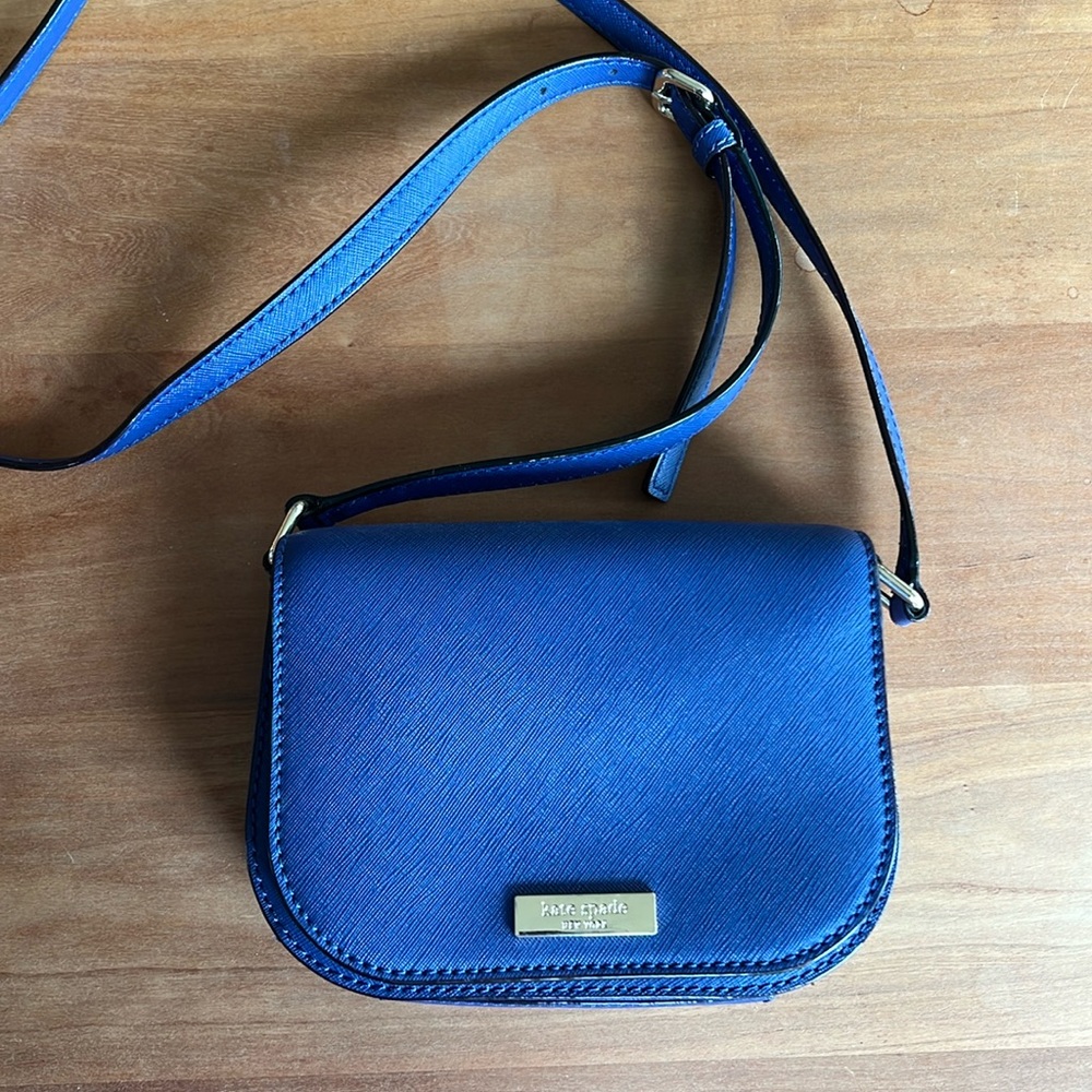 Kate Spade Blue Crossbody w/ Adjustable Strap